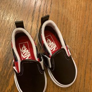Vans Shoes - Vans kids shoes with red flames Vans Shoes - Vans kids shoes with red flames